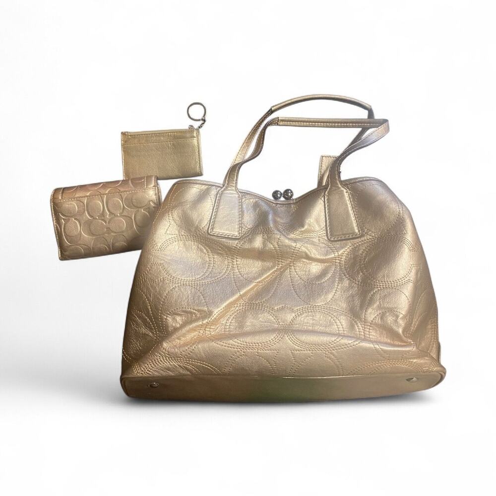 Coach Signature Stitch frame Carryall